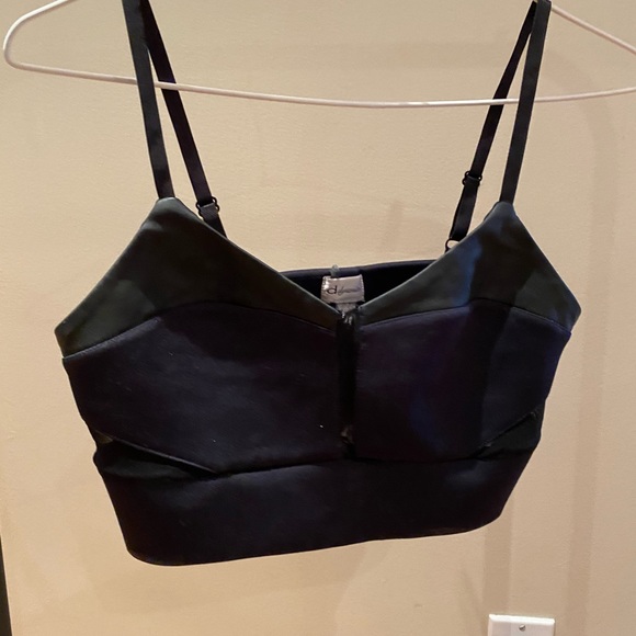 Dynamite Crop Top - Picture 1 of 2